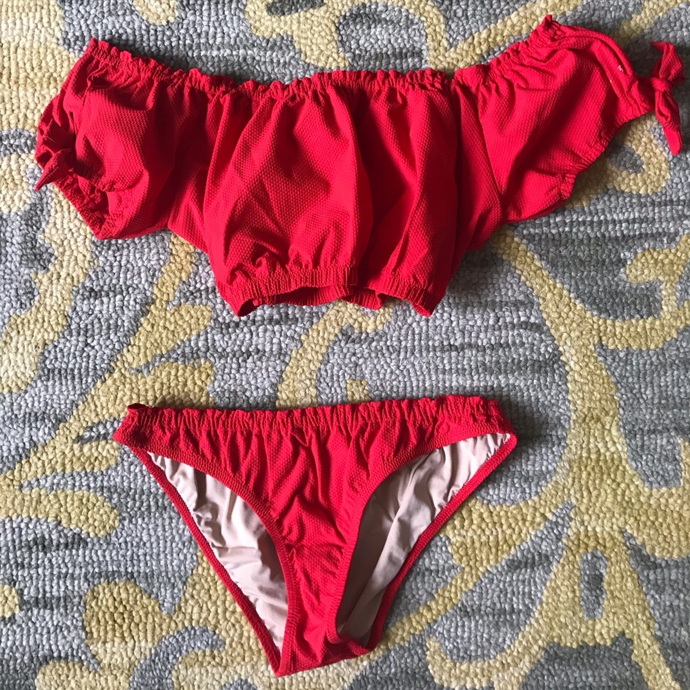 Red sleeved bikini